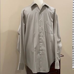 17 1/2 Van Heusen men’s dress shirt.